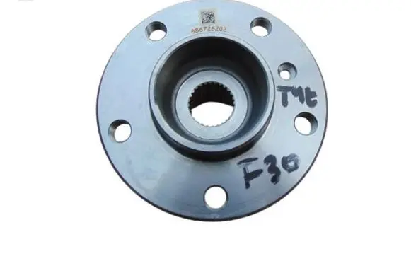 BMW 3 F30 F35 F31 Rear wheel hub 6867262