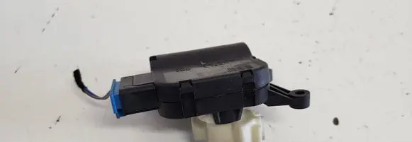 Volkswagen Golf V Air flap motor/actuator 0132801336 1K0907511C 983380JF
