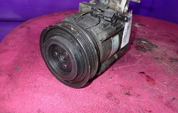 Hyundai Trajet Air conditioning (A/C) compressor (pump)