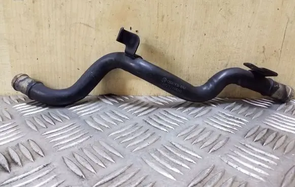 Volkswagen Touareg I Engine coolant pipe/hose 07Z121065Q
