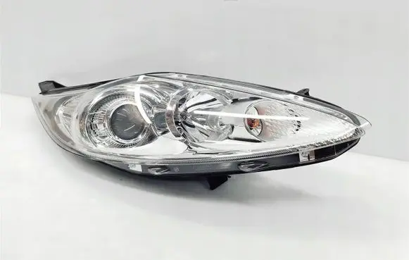 Ford Fiesta Headlight/headlamp 8A6113W029CH