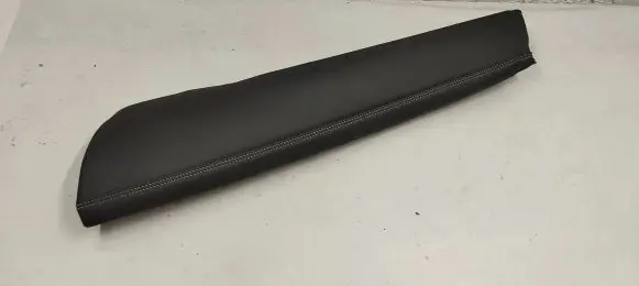 Rear seat