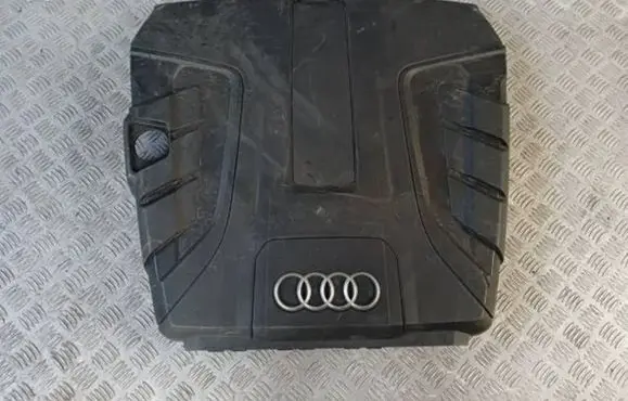 Audi Q7 4M Engine cover (trim) 4M0133849AA LP22051