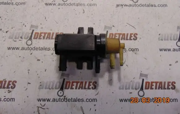 Mercedes-Benz E W212 Turbo solenoid valve A0071531428