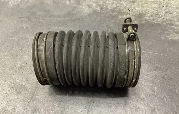 Subaru Outback Air intake hose/pipe A13AE00