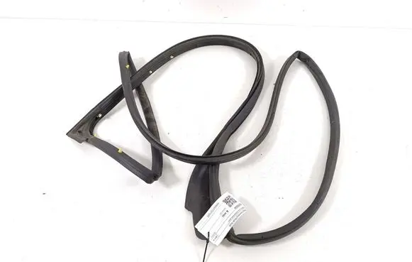 Dodge Journey Front door rubber seal 5076866AD