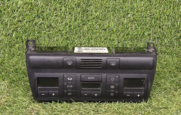 Audi A6 S6 C5 4B Climate control unit 4B0820043H 5HB00760417