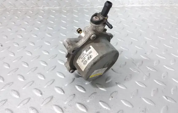 KIA Ceed Vacuum pump 288102A101