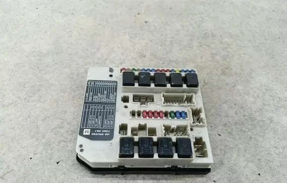 Nissan X-Trail T31 Fuse box set 