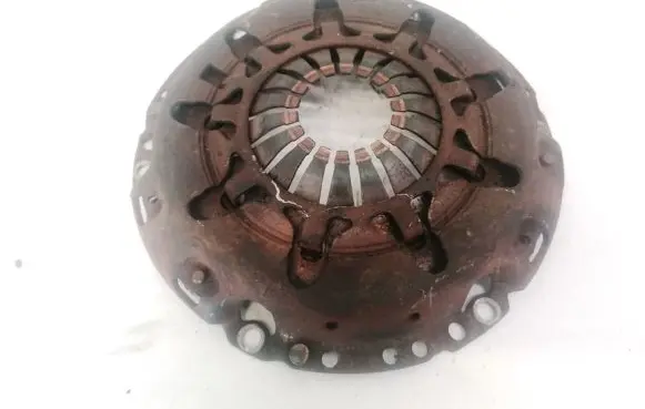 Toyota Aygo AB10 Pressure plate 