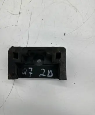 Audi Q7 4L Jacking socket point 272M