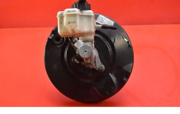 Volkswagen Golf Plus Brake booster 1K1614105CM
