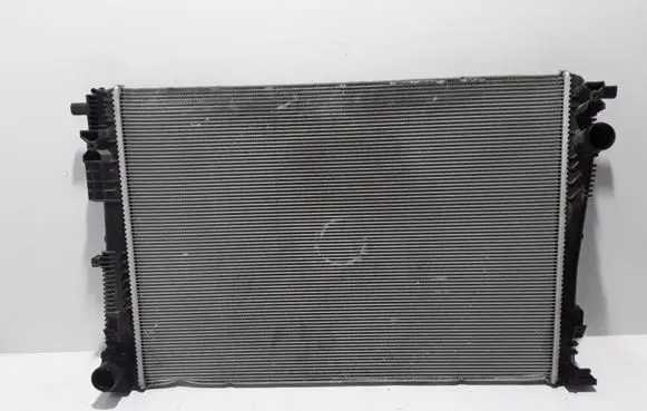 Chrysler Pacifica Coolant radiator 8340330617B