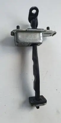 Hyundai ix35 Front door check strap stopper