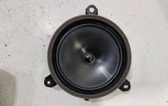 Toyota Yaris Cross Front door speaker 861600D450