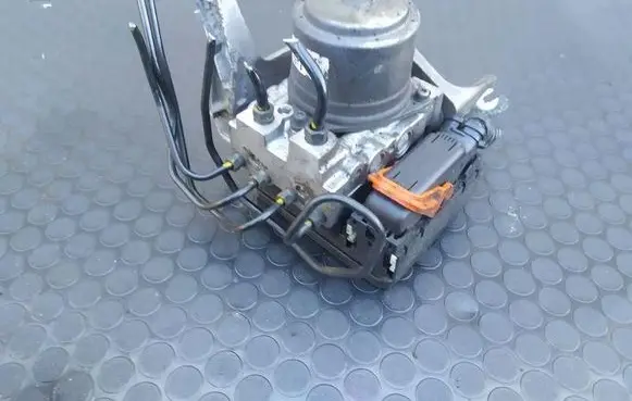 Honda Accord Engine ECU kit and lock set EAE8