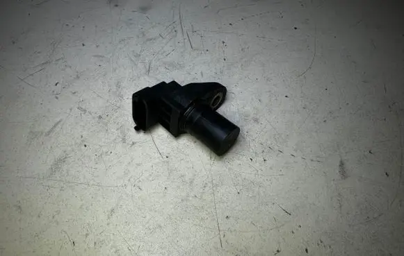 Mercedes-Benz ML W164 Camshaft position sensor A0051531328 0051531328 23T06