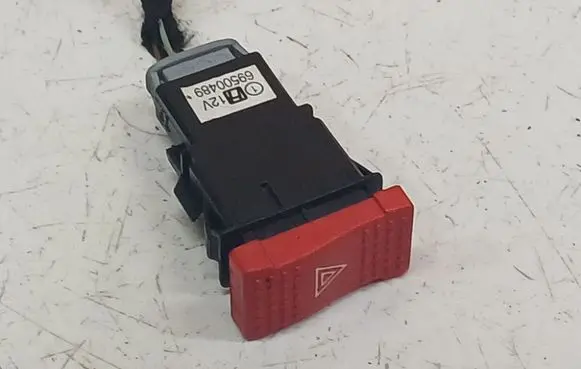 Iveco Daily 30.8 - 9 Hazard light switch 69500489