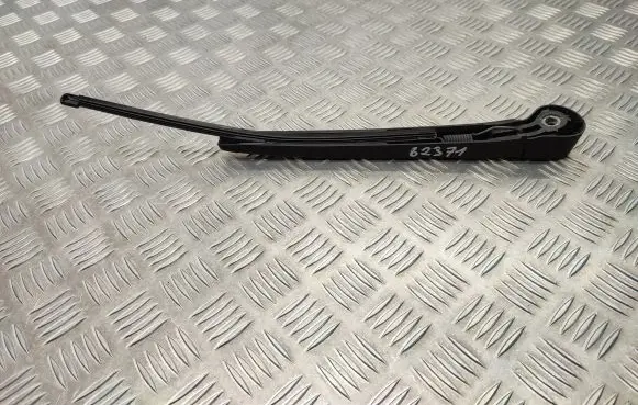 Seat Leon (5F) Rear wiper blade arm 5F3955707
