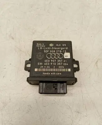 Audi A8 S8 D3 4E Light module LCM 5DF00827813 4E0907357 4E0910357