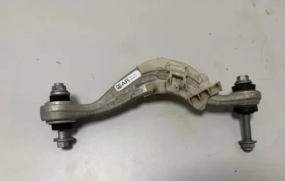BMW 5 G30 G31 G38 Rear upper control arm/wishbone 6883340 6861116