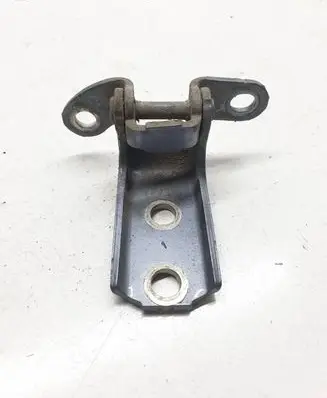 Toyota Verso Rear door lower hinge