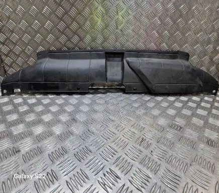 Radiator trim