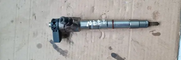 Audi A4 S4 B9 Fuel injector 04L130277N