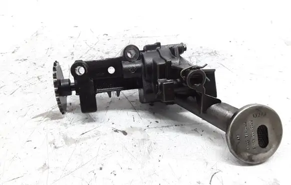 Renault Scenic I Oil pump 7700600252
