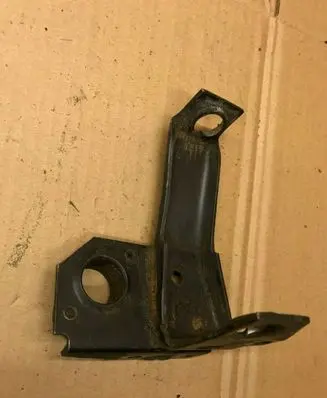 Volkswagen Golf II Gear shift cable bracket 