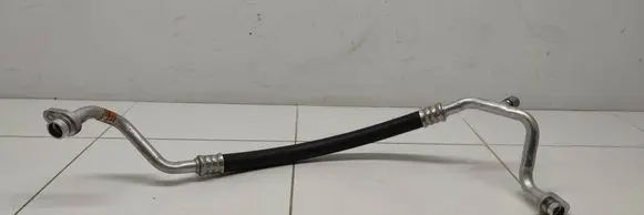 Air conditioning (A/C) pipe/hose