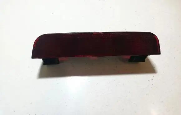 Mitsubishi Pajero Third/center stoplight p0223