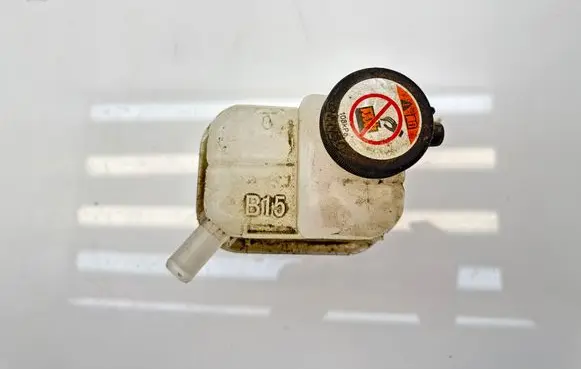 Coolant expansion tank/reservoir