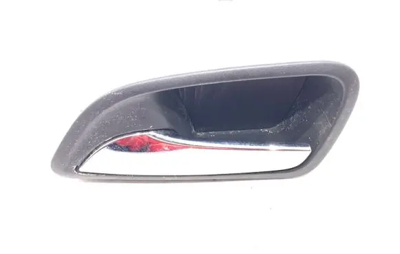 Chevrolet Cruze Rear door interior handle 96845901