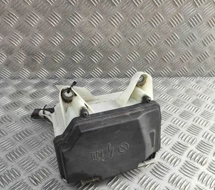Mercedes-Benz C W205 Fuse module A0009822923 A0009822723