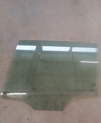 Volkswagen Golf VII Rear door window glass 5G6845025 E000184 DOT27M2310AS2