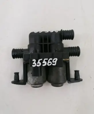 BMW 7 E65 E66 Coolant heater control valve 641169082401 BEHR60835