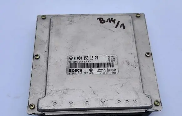 Mercedes-Benz E W210 Engine control unit/module ECU A0001531379 28RTE000 0281010222