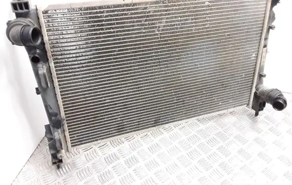 Coolant radiator