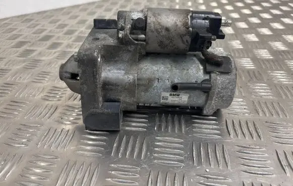 BMW 2 F46 Starter motor 4380000483 8570845 05T18