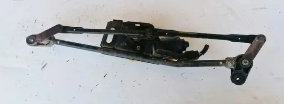 Hyundai Elantra Front wiper linkage and motor