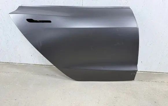 Rear door