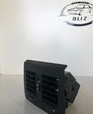 Skoda Octavia Mk2 (1Z) Dash center air vent grill 1Z0819203 4907 3010416