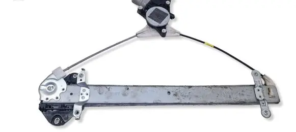 Subaru Outback Front door window regulator with motor 207190