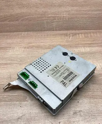 Volvo V70 GPS navigation control unit/module 8673100 50205046D