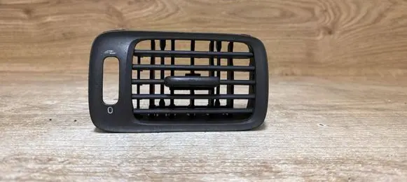 Volvo S70 V70 V70 XC Dashboard side air vent grill/cover trim 9481656