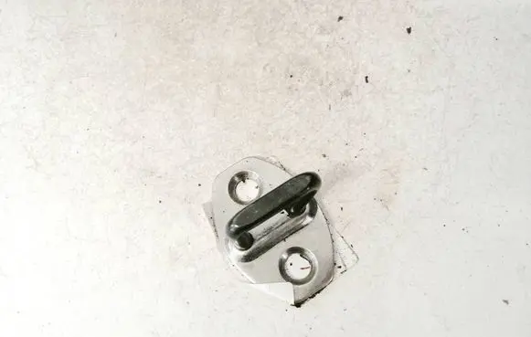 Volkswagen Golf V Front door lock loop/hook striker 1k0837033