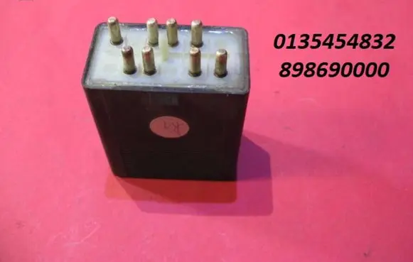 Mercedes-Benz C W202 Hazard warning light relay 0135454832 898690000