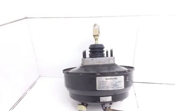 Mitsubishi Pajero Brake booster 85203410 MB858850