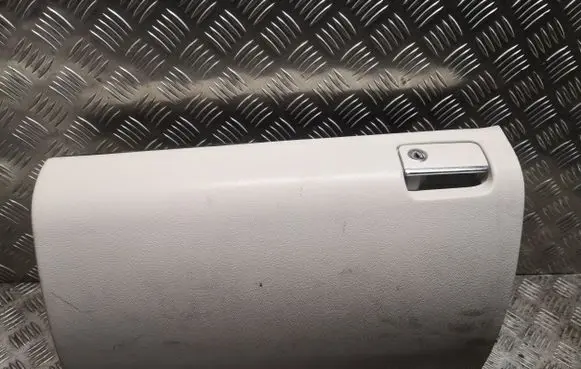 Mercedes-Benz ML W164 Glove box 1646800391 A1646800391